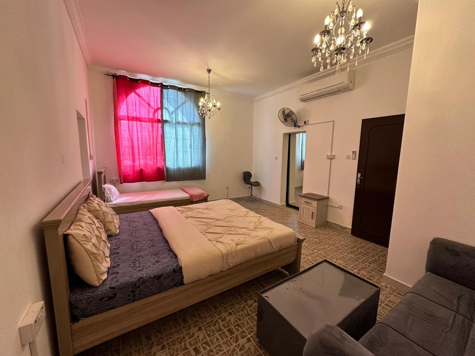 International Abu-Dhabi Hostel Villa Abu Dhabi Buitenkant foto